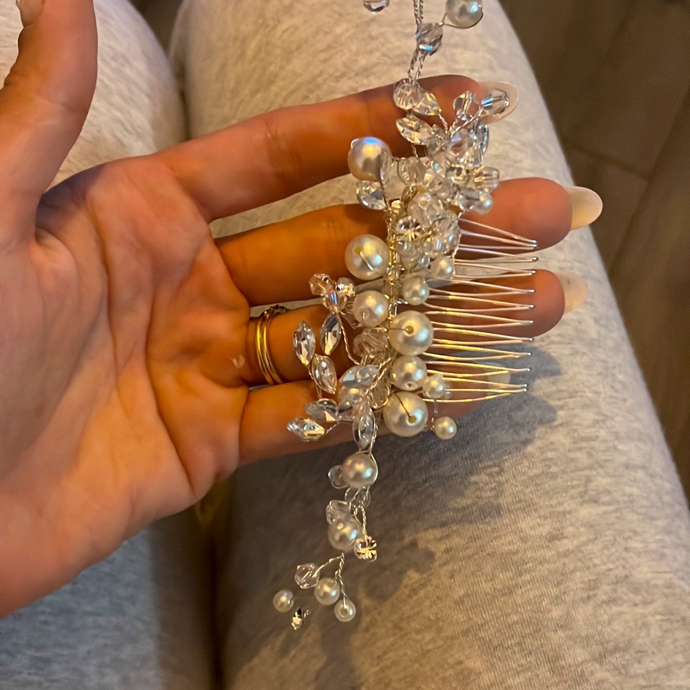 Wedding hair piece